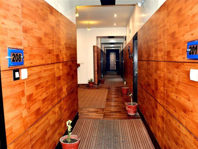 Hotel B.R. Inn Pānīpat Zewnętrze zdjęcie