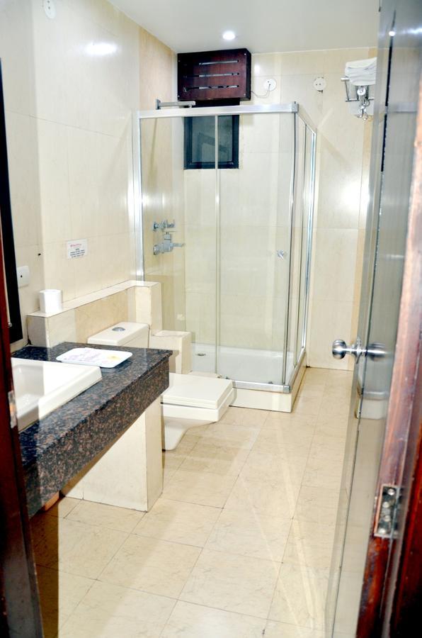 Hotel B.R. Inn Pānīpat Zewnętrze zdjęcie