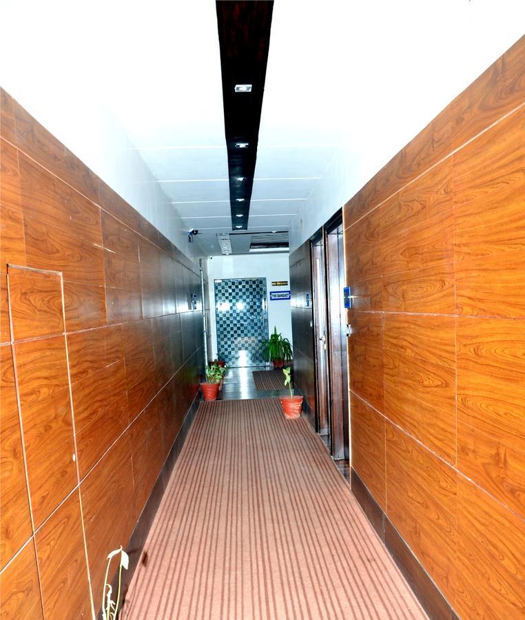 Hotel B.R. Inn Pānīpat Zewnętrze zdjęcie